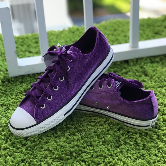 NWT Converse Ctas OX Night Purple Velvet WMNS AUTH - Picture 4 of 8